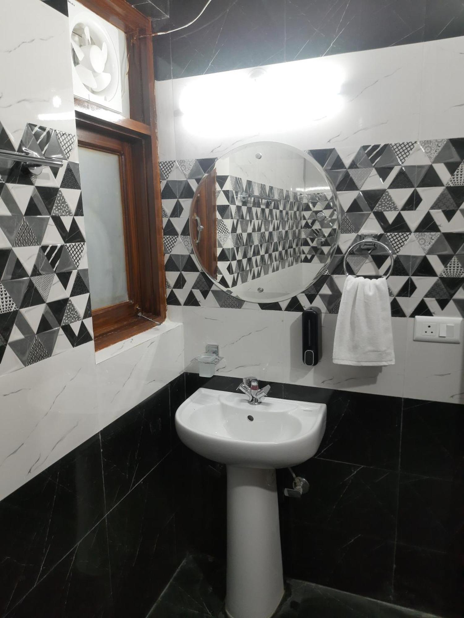 Aagaman Woods Apartment Shimla Ngoại thất bức ảnh
